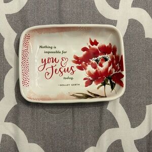 Mary and Martha decorative holder